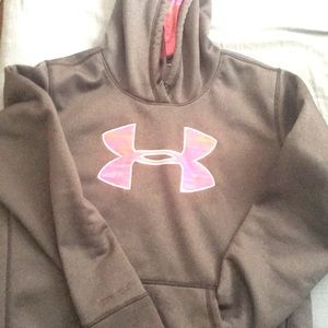 Under Armour Storm Gear pull-over sweat shirt